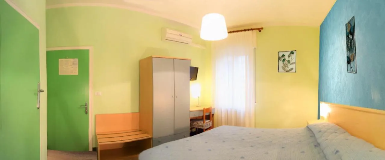 Hotel Alpino Malcesine 2*,