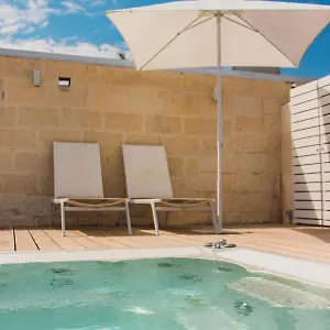 suitetti-luxury-rooms.lecce-hotels.com/